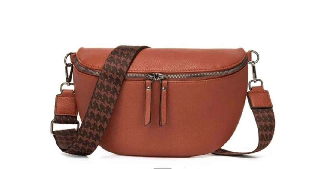 Crossbody Bag: Stylish